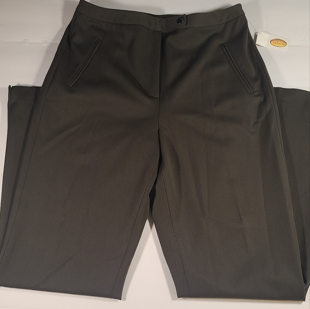 NwT Womens Talbots stretch Pant